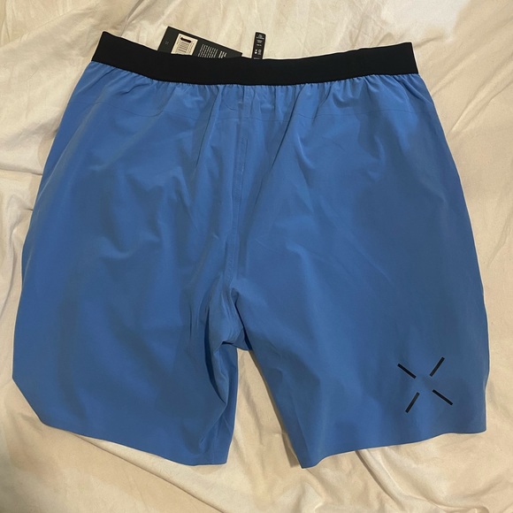 Ten Thousand Men’s Interval Short with Liner 9” Light Blue 2XL - Picture 4 of 5